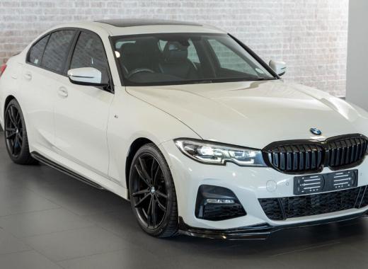 BMW 3 series or Smiliar