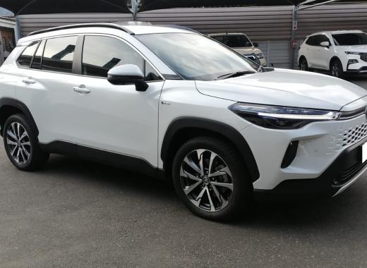 Toyota Corolla Cross Hy or Smiliar