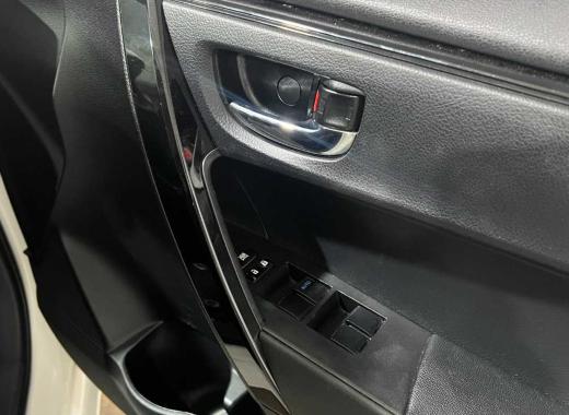 Toyota Corolla Quest or Smiliar