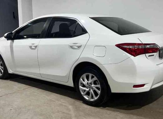 Toyota Corolla Quest or Smiliar
