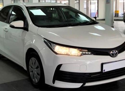 Toyota Corolla Quest or Smiliar