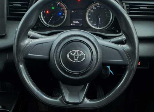 Toyota Rumion or Smiliar